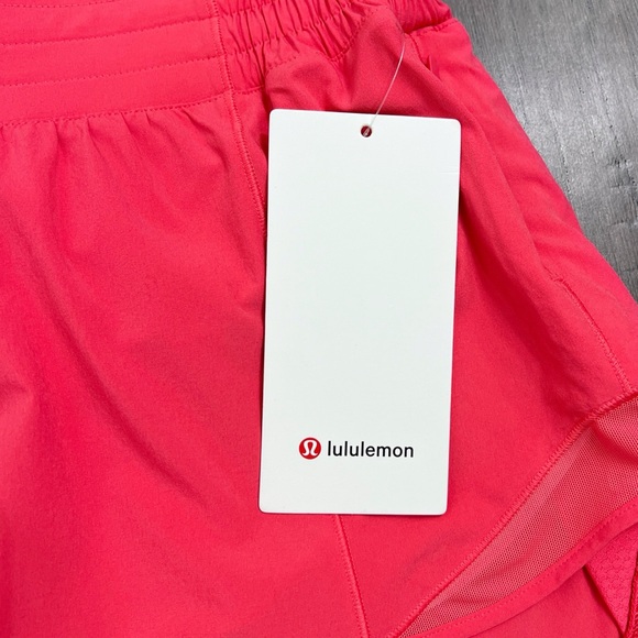 Lululemon NWT Hotty Hot High-Rise Lined Short 2.5" Glaze Pink - Picture 7 of 11